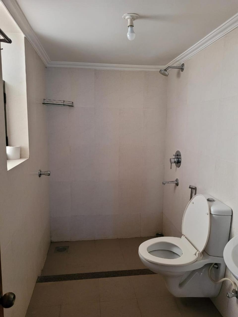 Ferienwohnung B&F Kensington Square Siolim Exterior foto